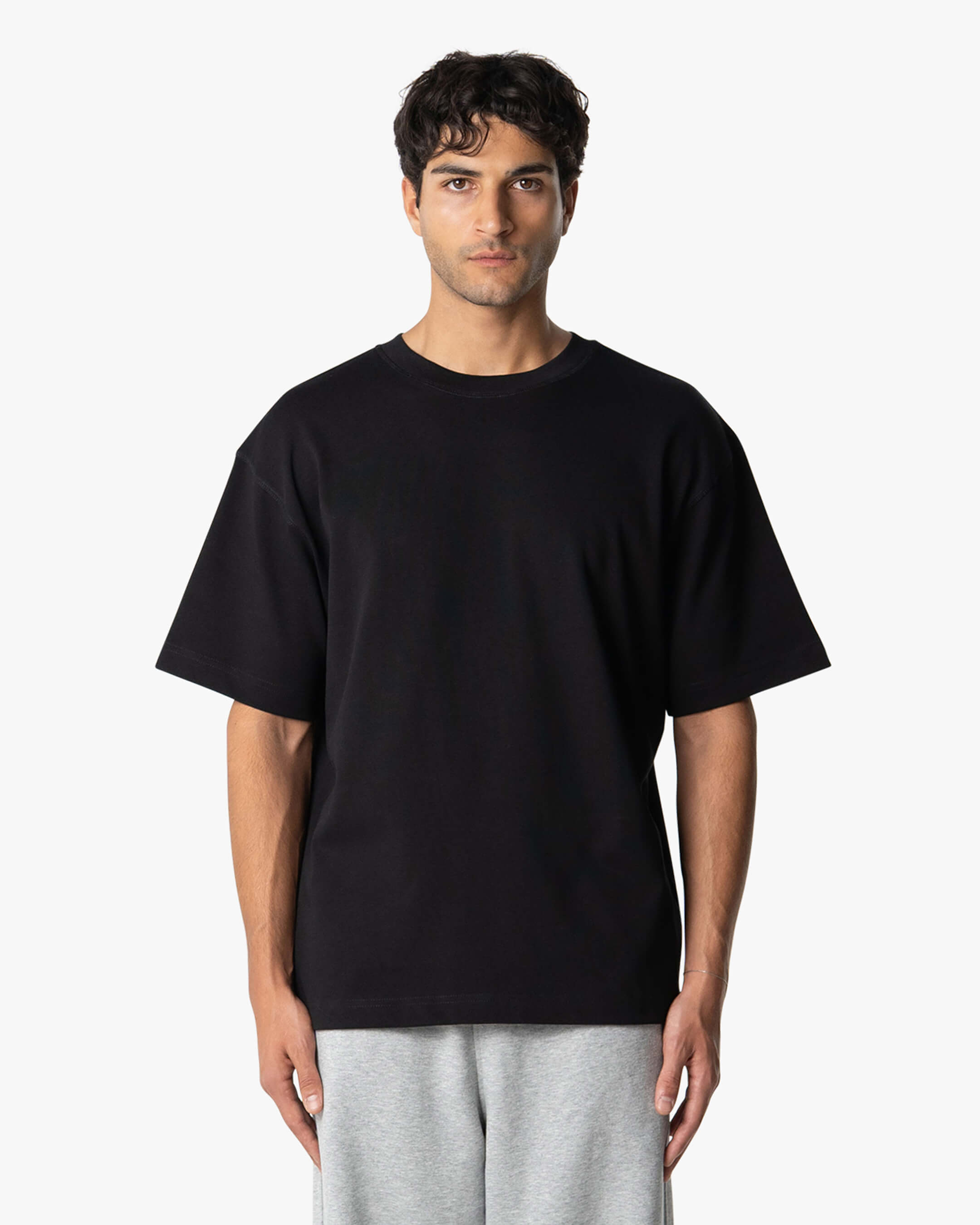 Übergrößtes Blank T-Shirt – Schwarz