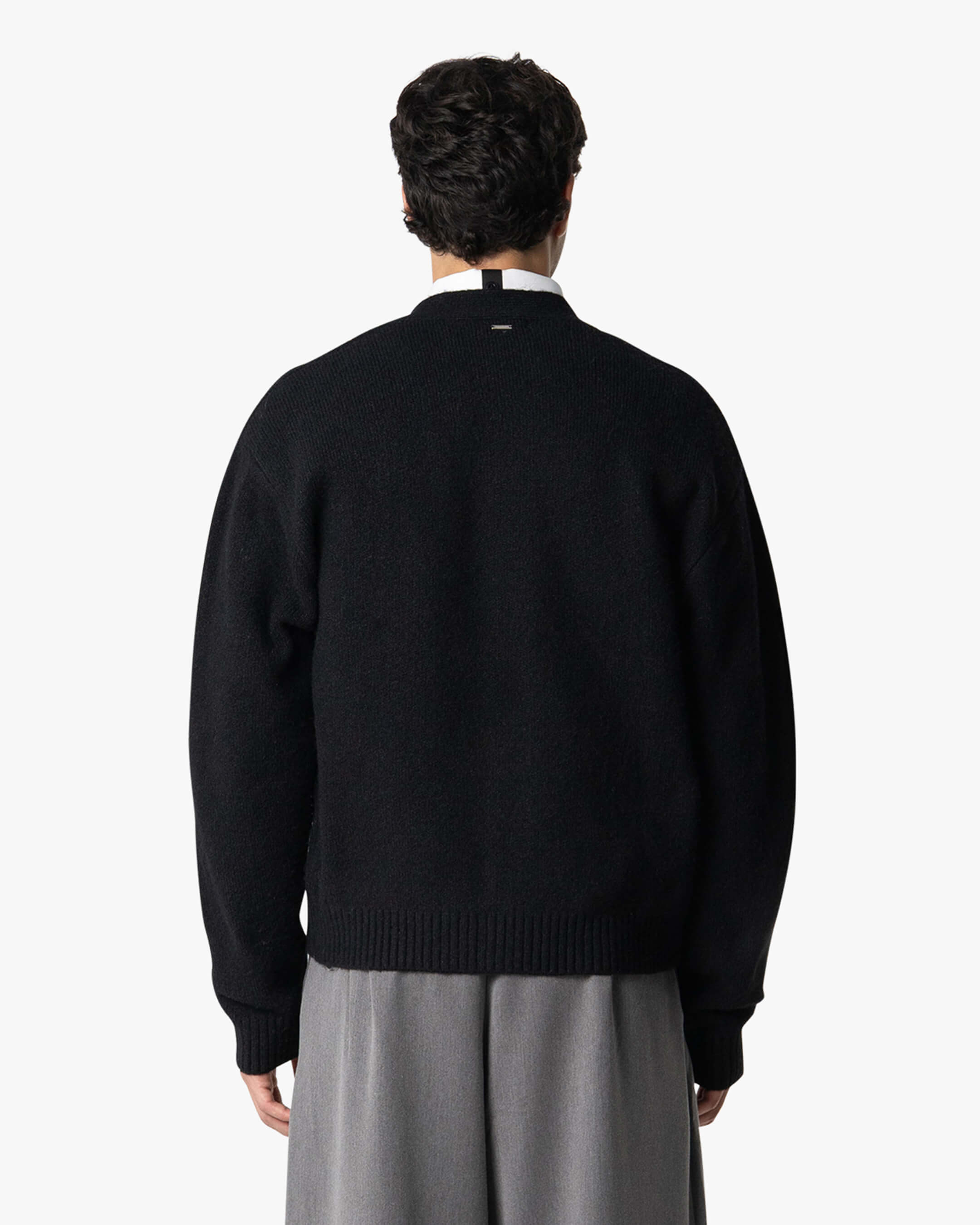 Marea V-Ausschnitt Strickjacke aus gebürstetem Material