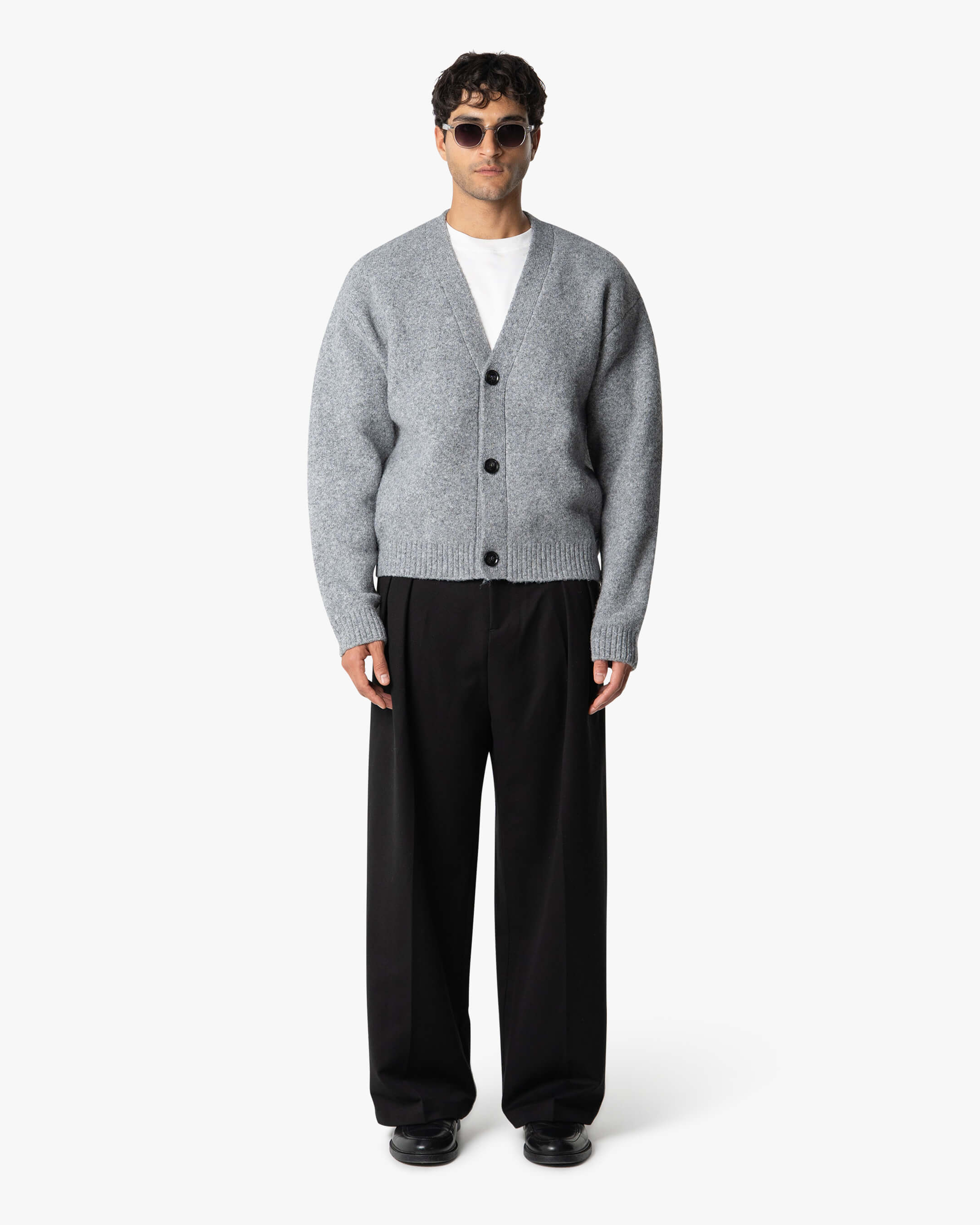 Marea V-Ausschnitt Strickjacke aus gebürstetem Material