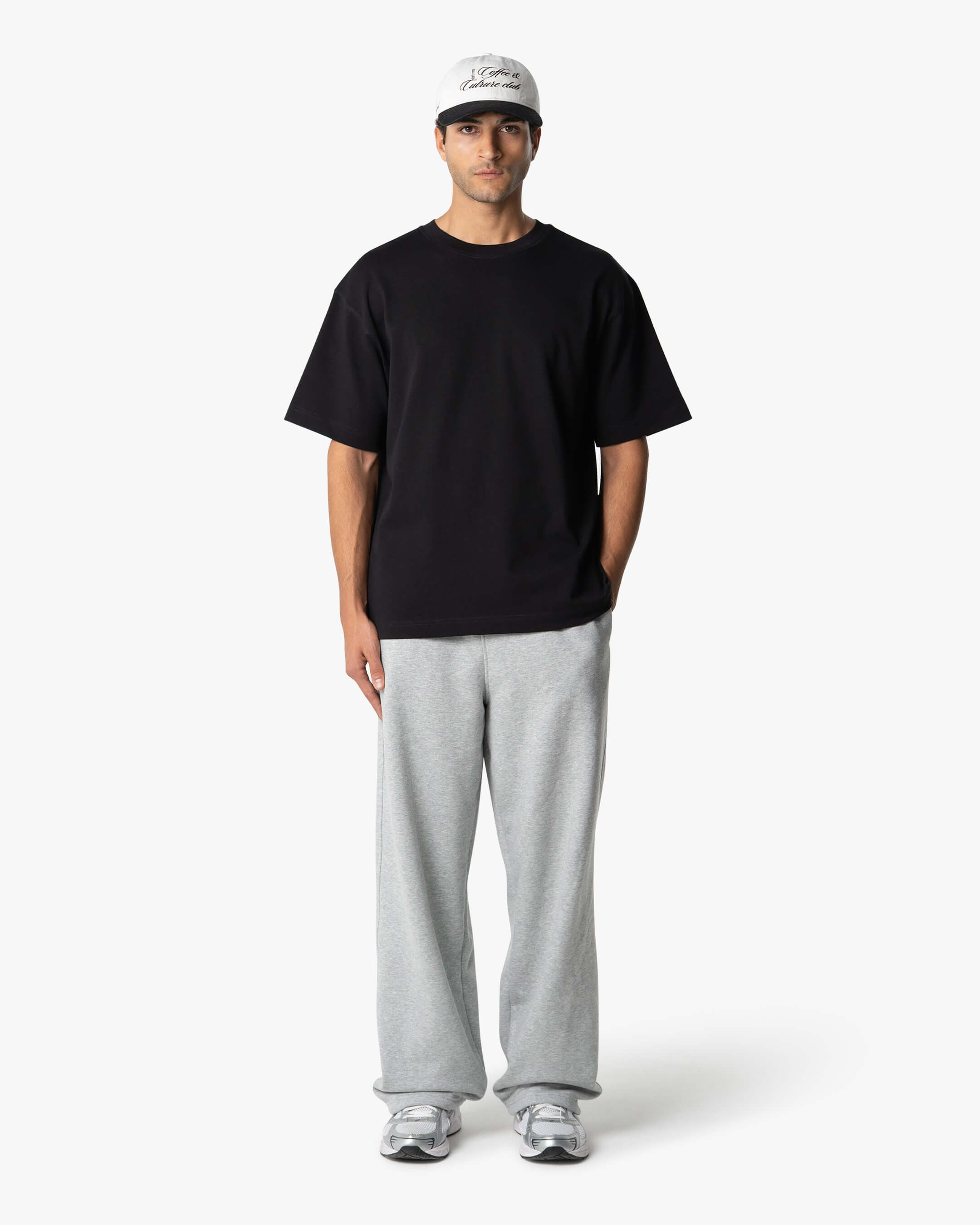 Übergrößtes Blank T-Shirt – Schwarz