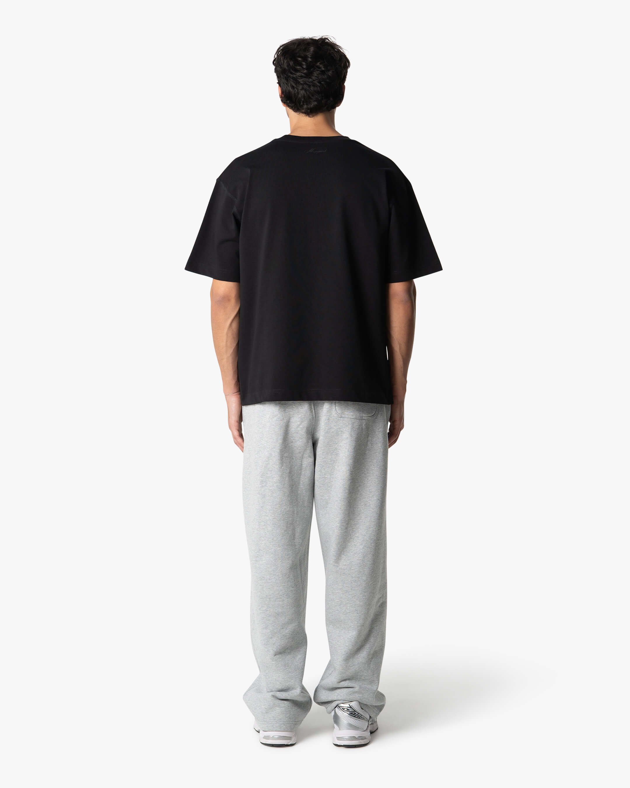Übergrößtes Blank T-Shirt – Schwarz