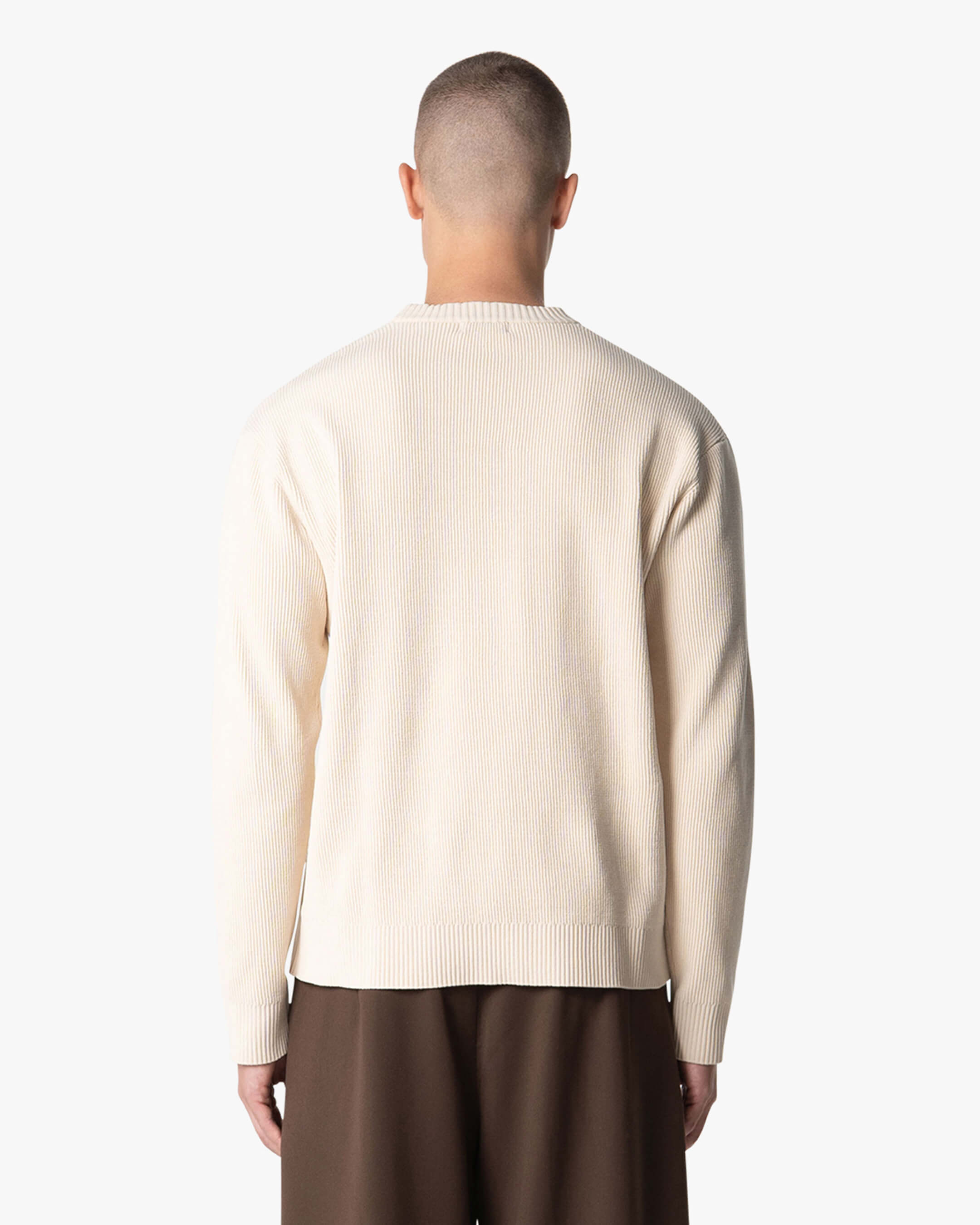 Kultur-Strickpullover mit Rundhalsausschnitt