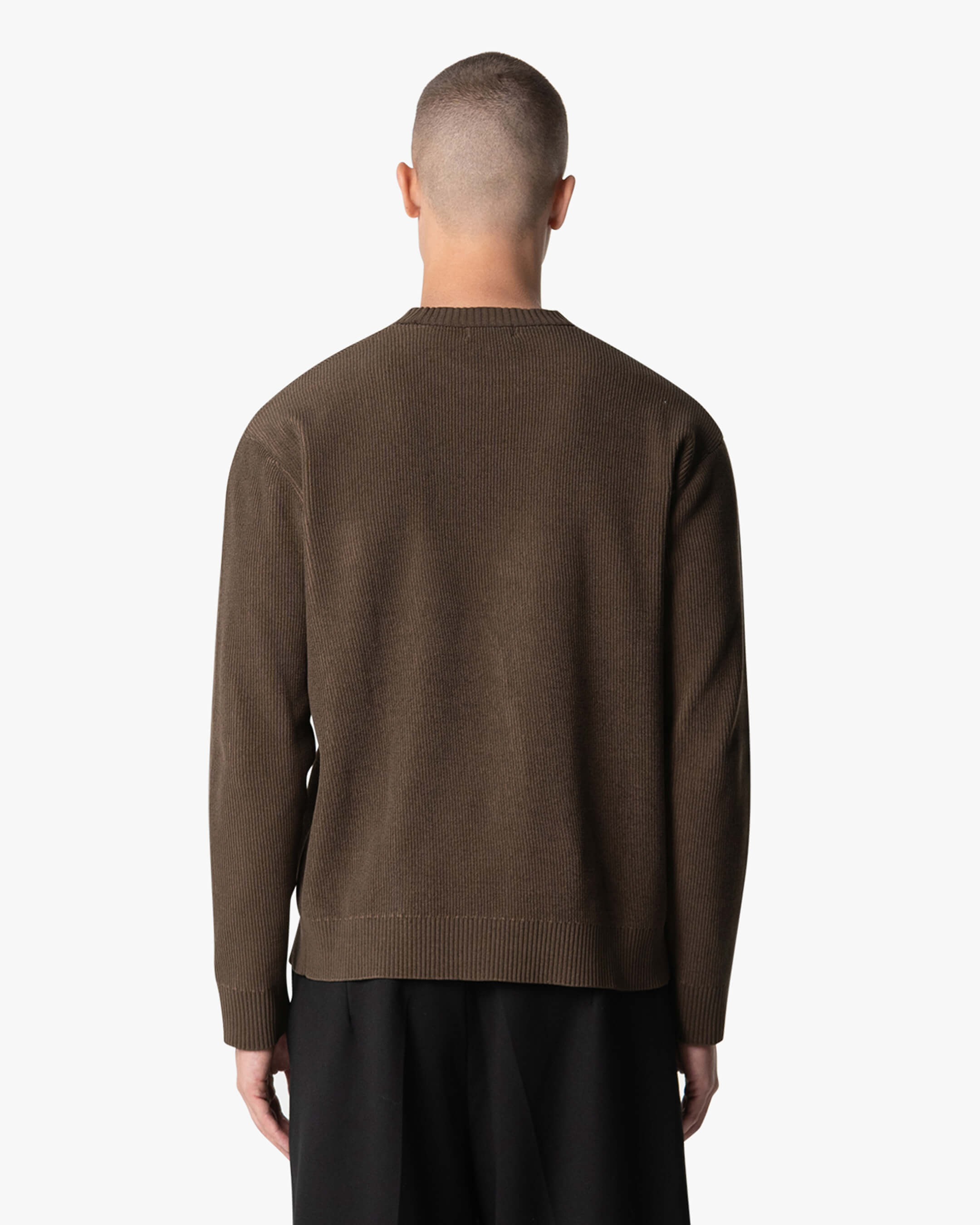 Kultur-Strickpullover mit Rundhalsausschnitt