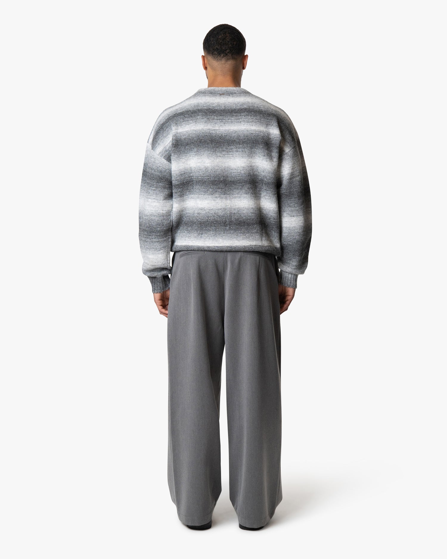 Aria Übergroßer-Pullover mit Farbverlauf