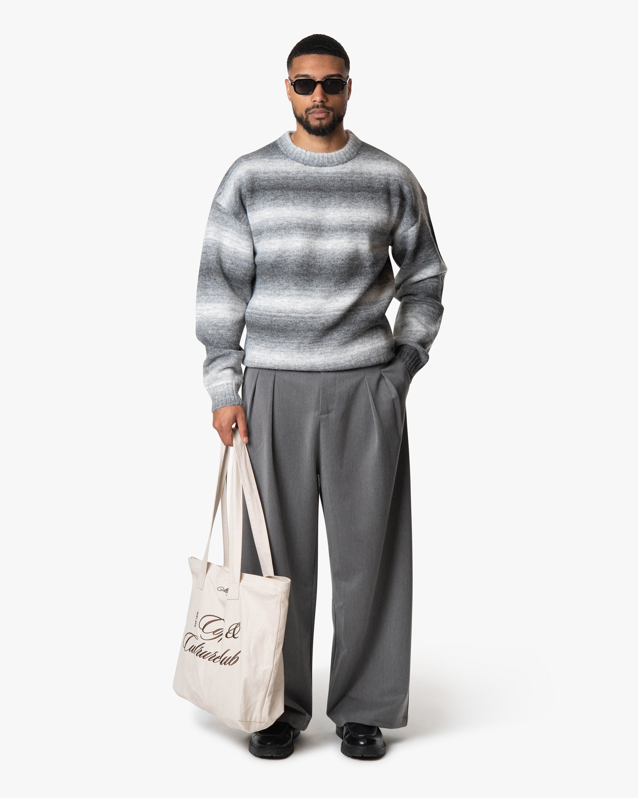 Aria Übergroßer-Pullover mit Farbverlauf