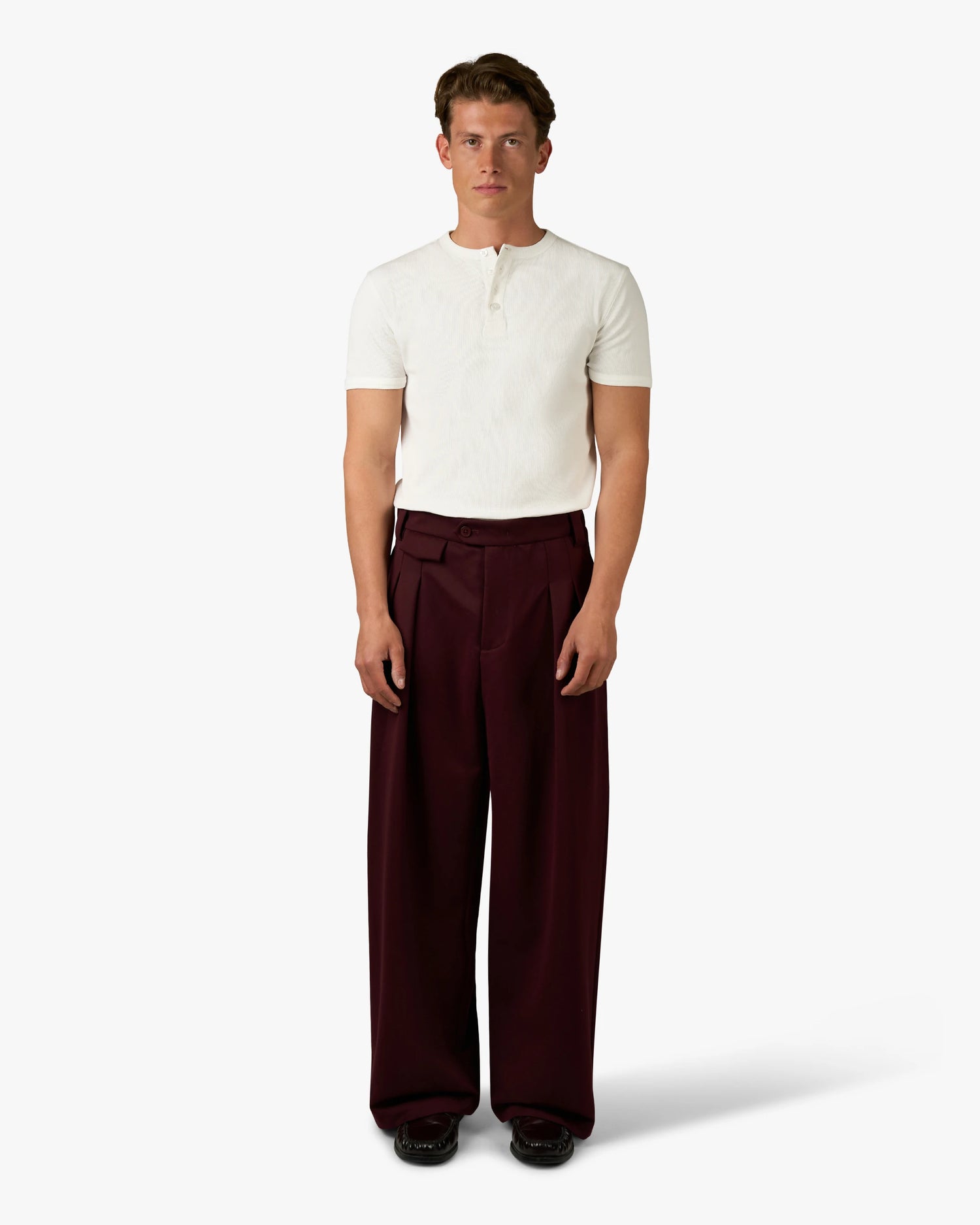 Mougins Geripptes Henley-T-Shirt