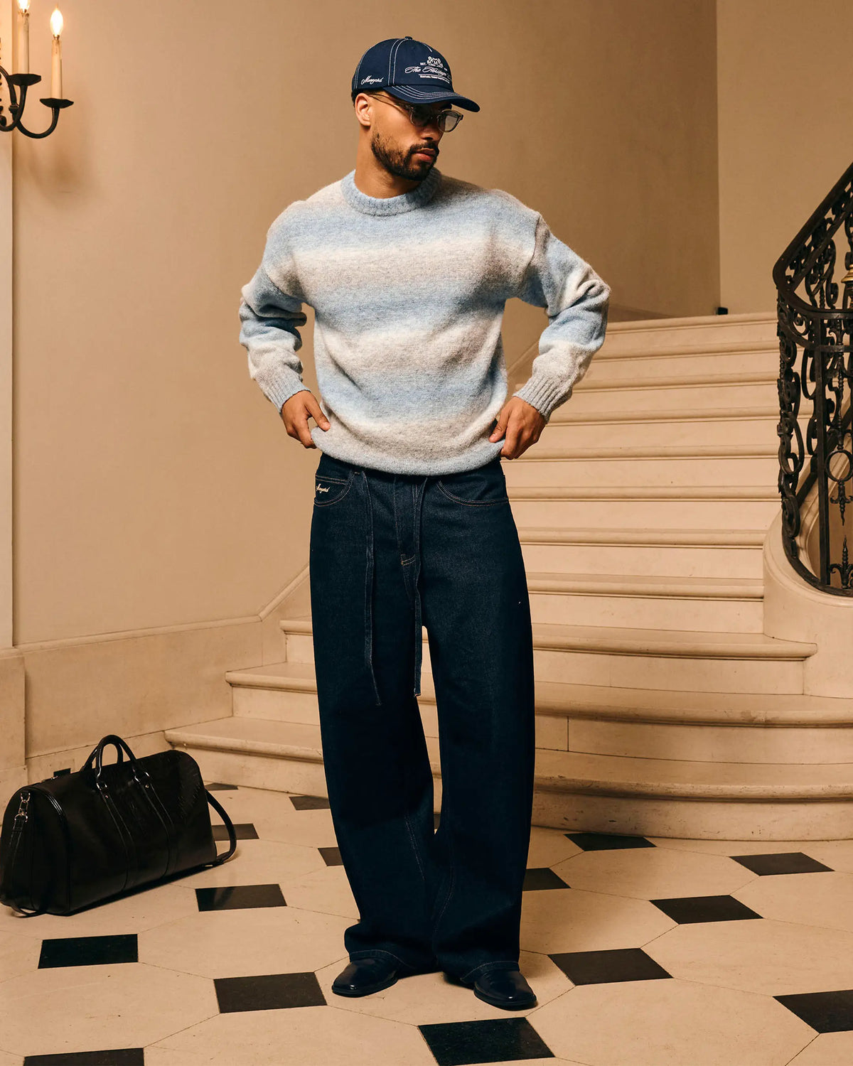 Aria Übergroßer-Pullover mit Farbverlauf