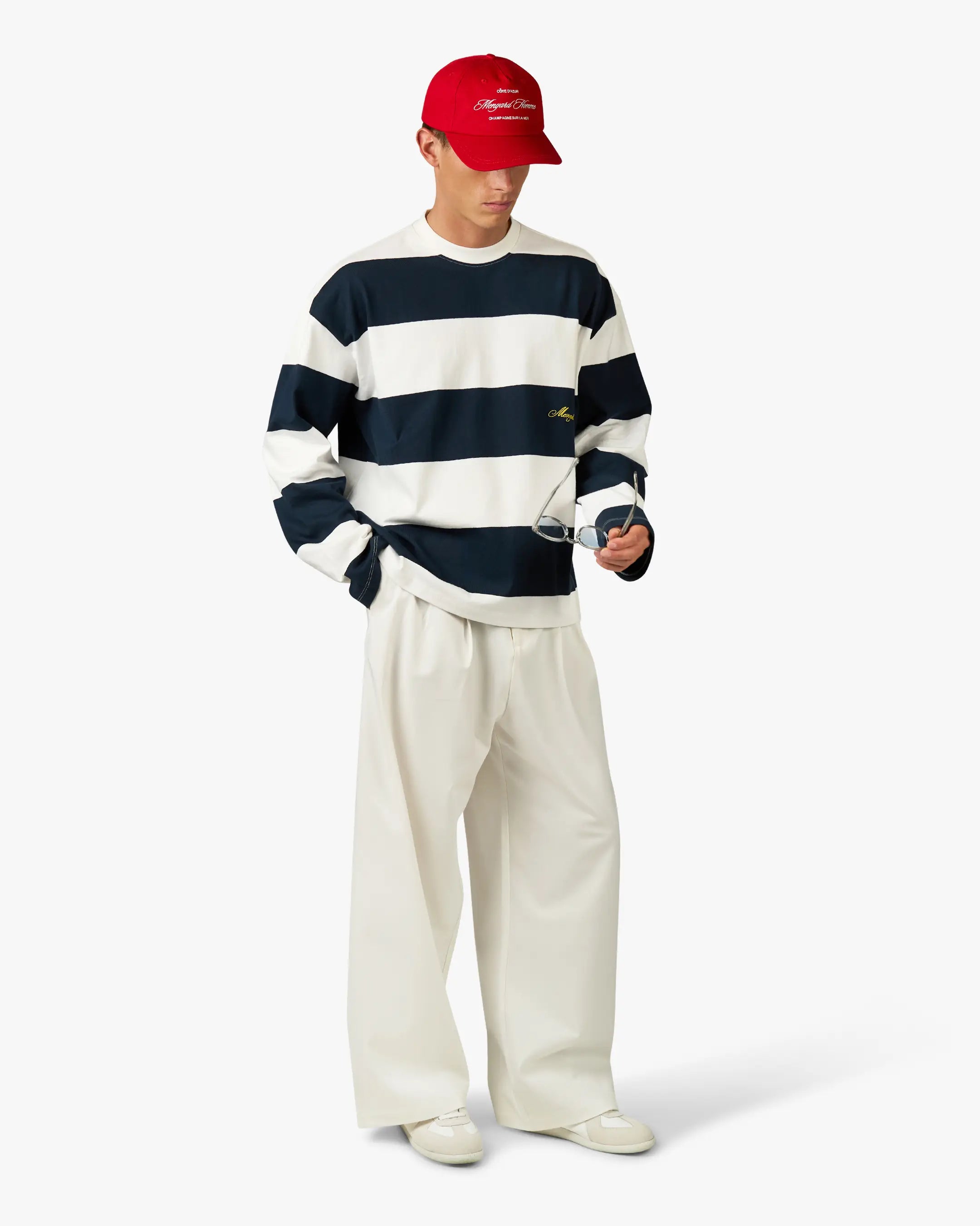 Gestreiftes Langarmshirt im Box-Schnitt
