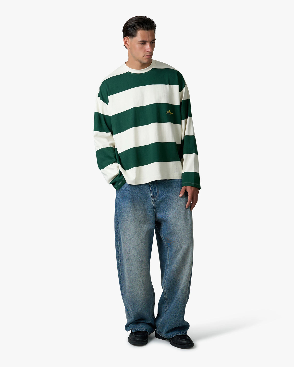 Gestreiftes Langarmshirt im Box-Schnitt